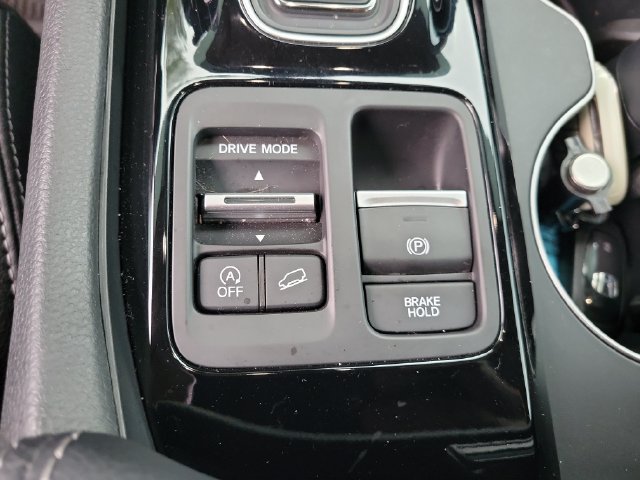 Used 2025 Honda Pilot EX-L image 36