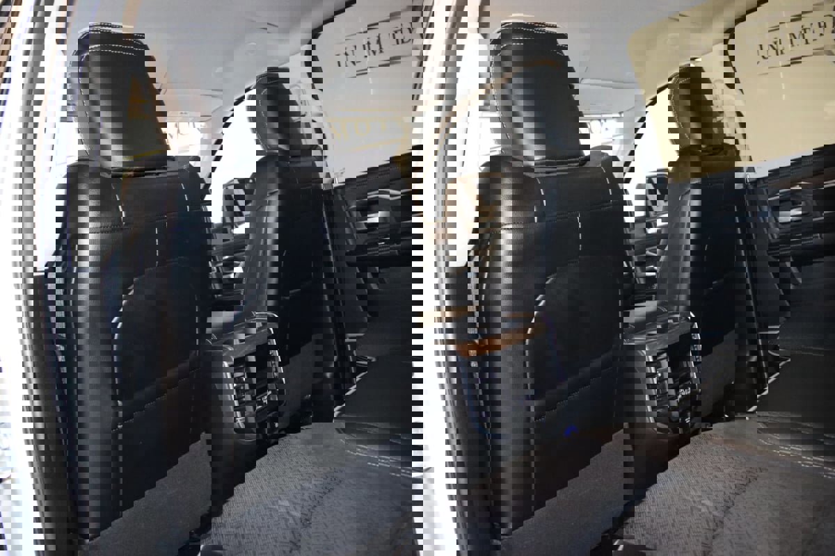 Used 2024 RAM 3500 Laramie image 66