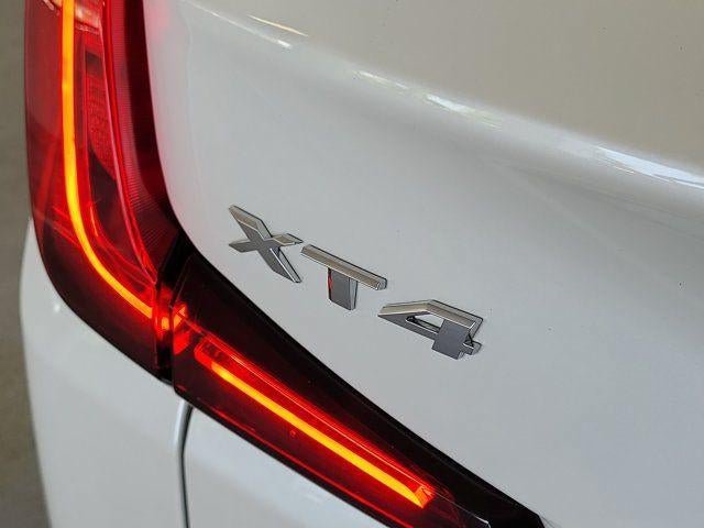 Certified 2023 Cadillac XT4 Premium Luxury FWD image 7