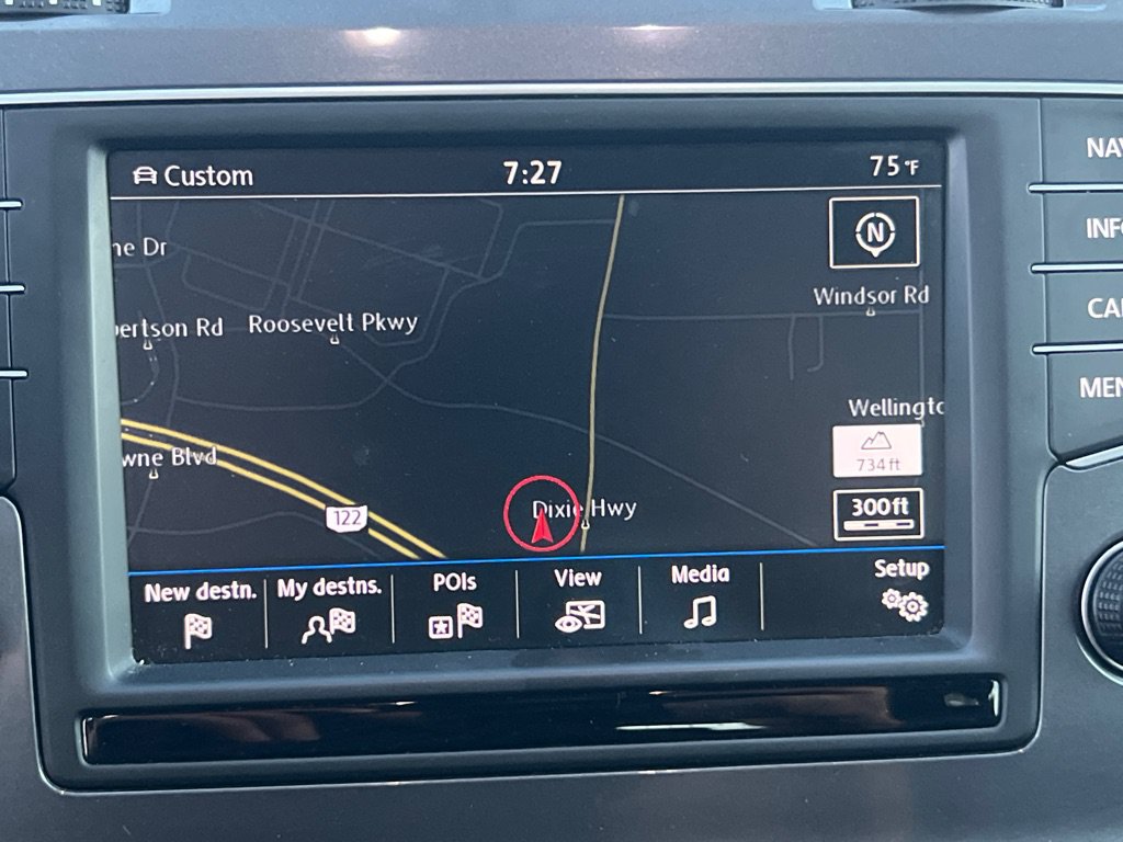 Used 2017 Volkswagen Golf Alltrack SEL AWD/4WD image 33