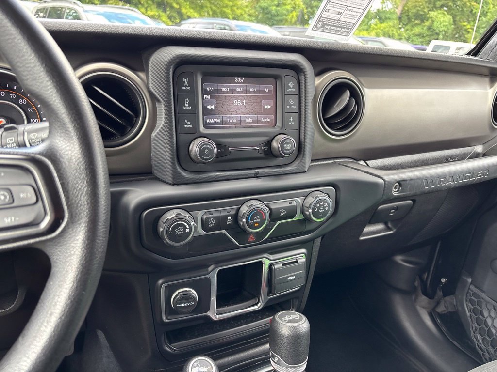 Used 2019 Jeep Wrangler Sport AWD/4WD image 19