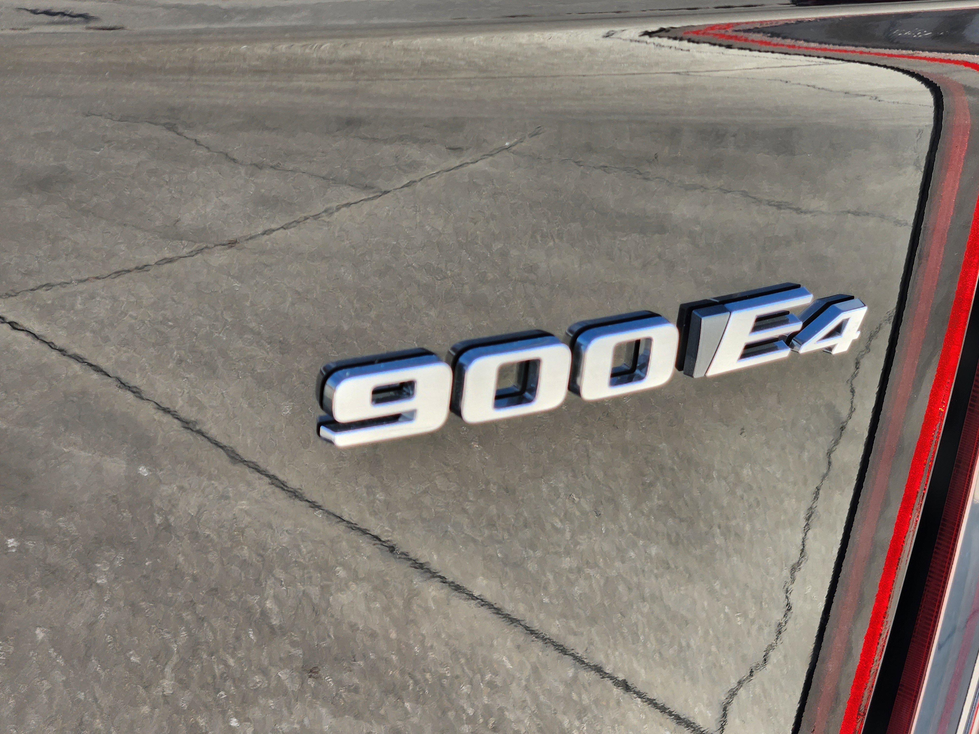 New 2026 Cadillac Vistiq Premium Luxury image 11