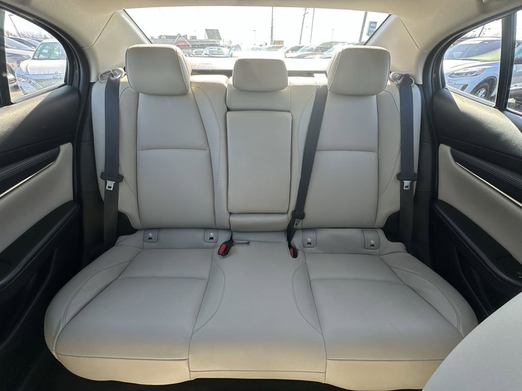 Used 2025 MAZDA MAZDA3 s image 22