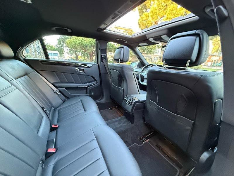 Used 2010 Mercedes-Benz E 550 Sedan image 45