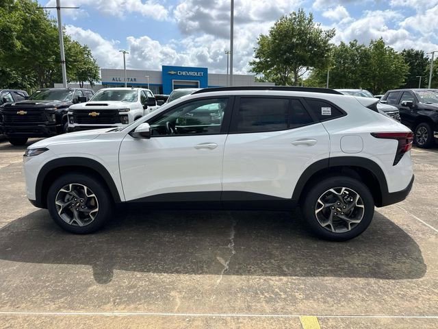 New 2026 Chevrolet Trax LT w/ LT Convenience Package FWD image 5