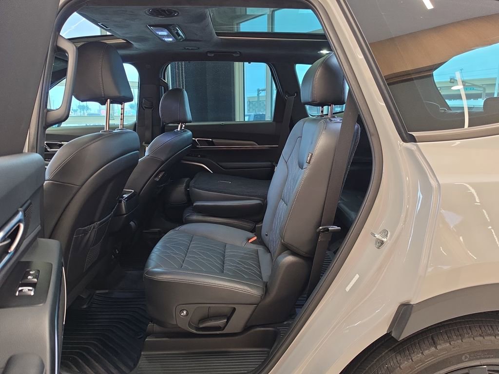 Used 2024 Kia Telluride SX Prestige X-Line image 31