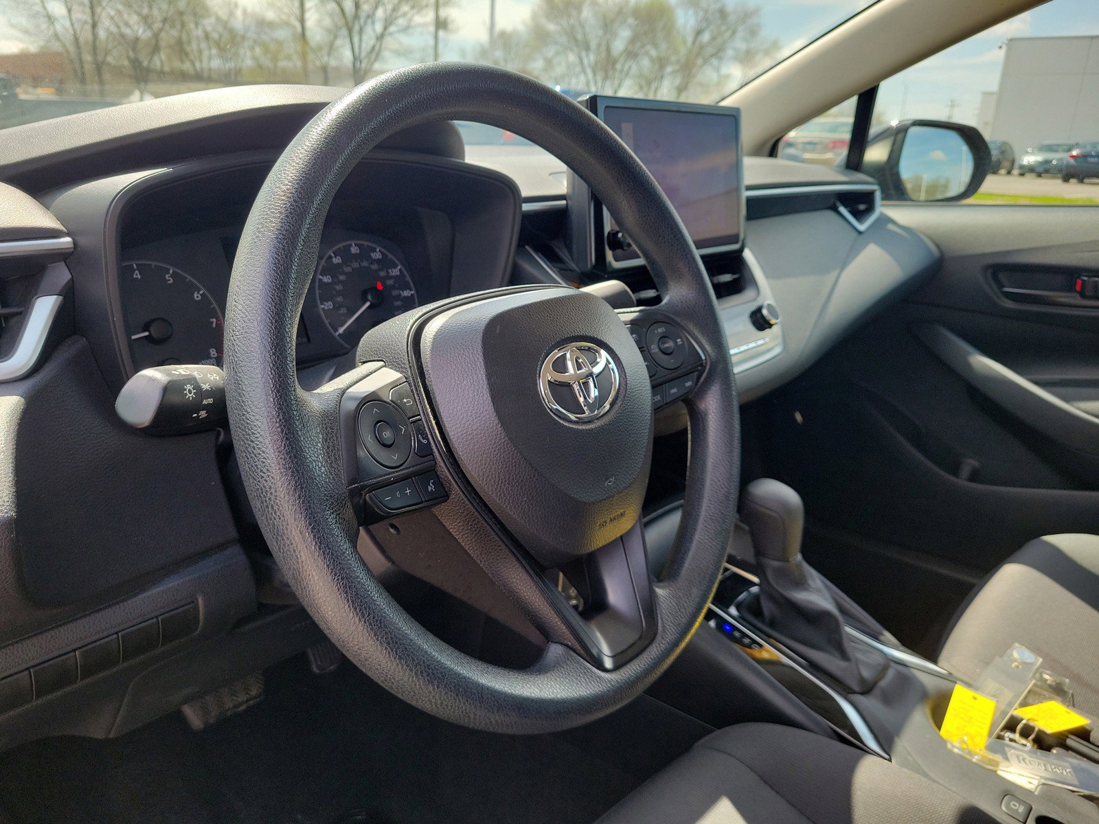 Used 2024 Toyota Corolla LE FWD image 14