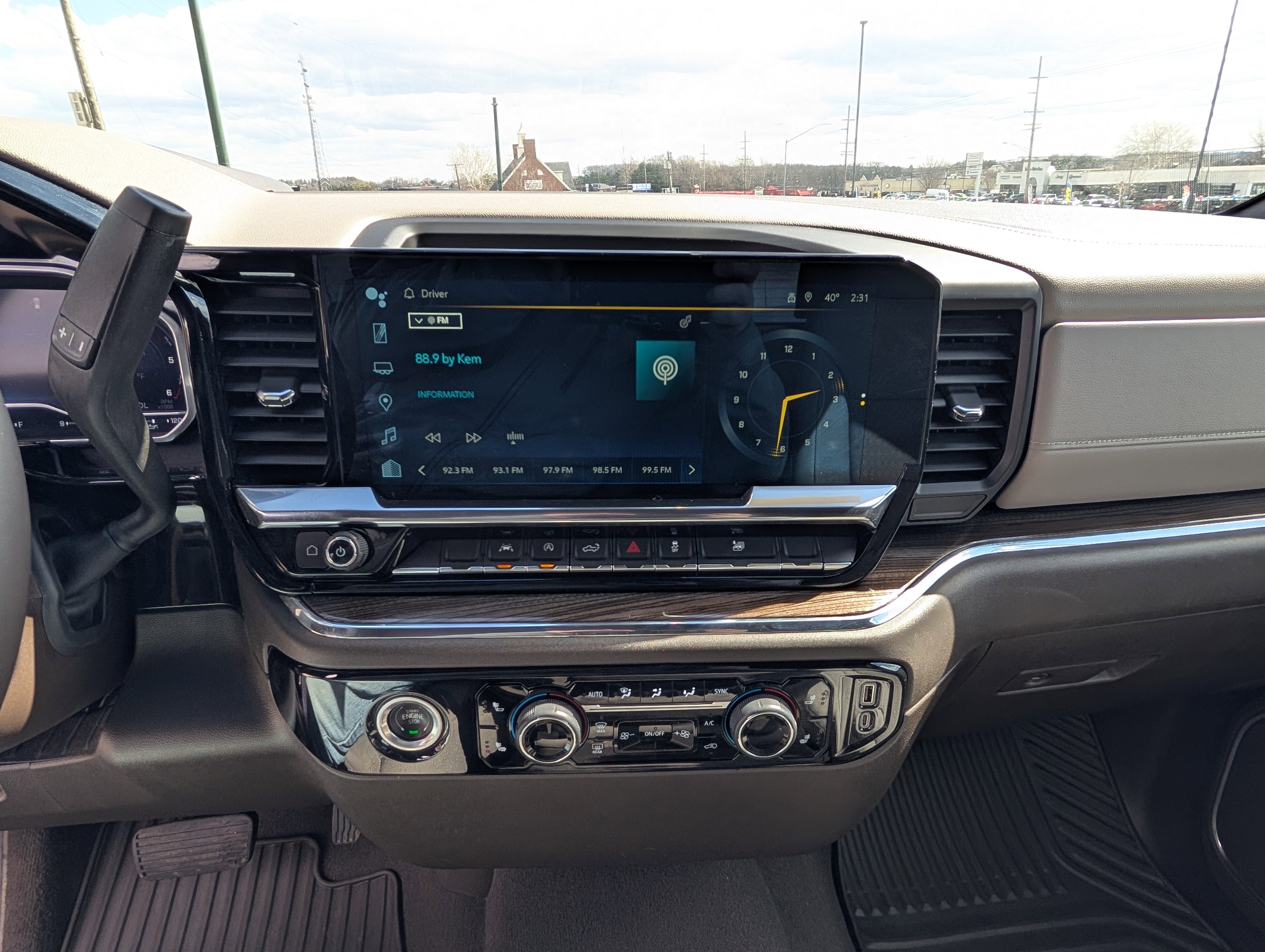 Used 2024 Chevrolet Silverado 1500 RST image 17