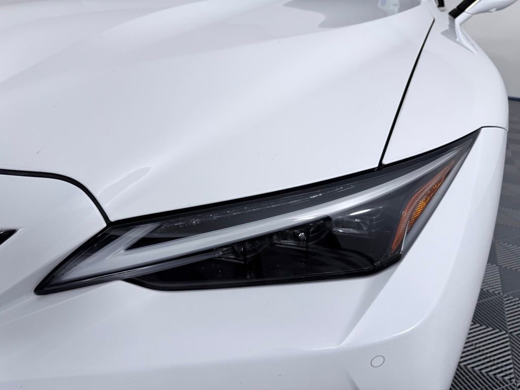 Used 2023 Lexus IS 500 image 28