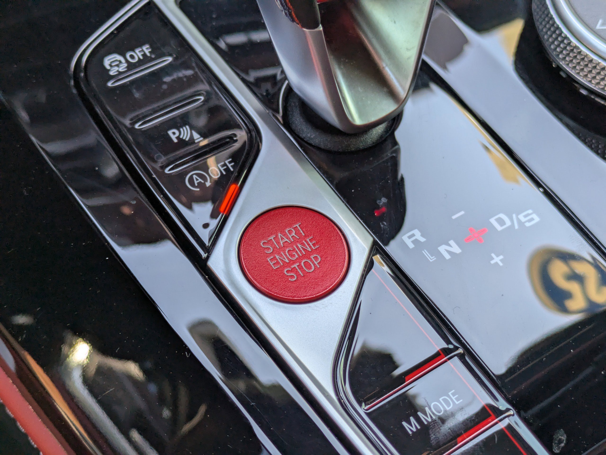 Used 2024 BMW X4 M image 32