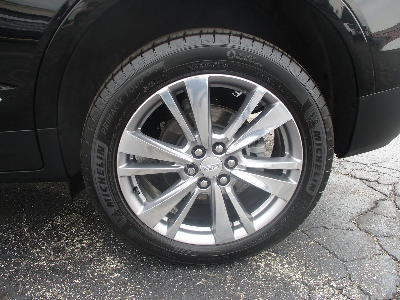 Used 2024 Cadillac XT5 Premium Luxury AWD/4WD image 11