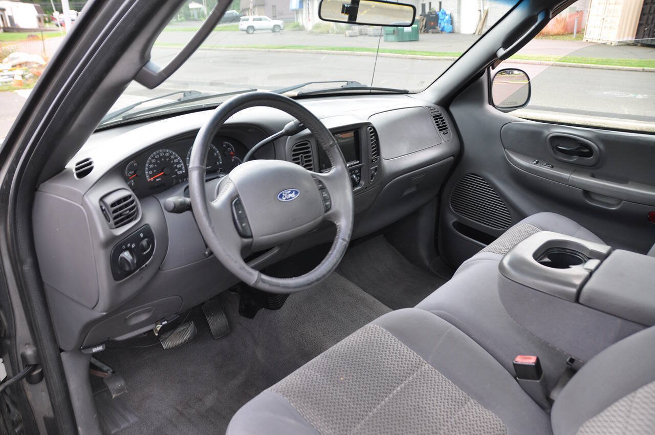 Used 2003 Ford F150 XLT RWD image 16