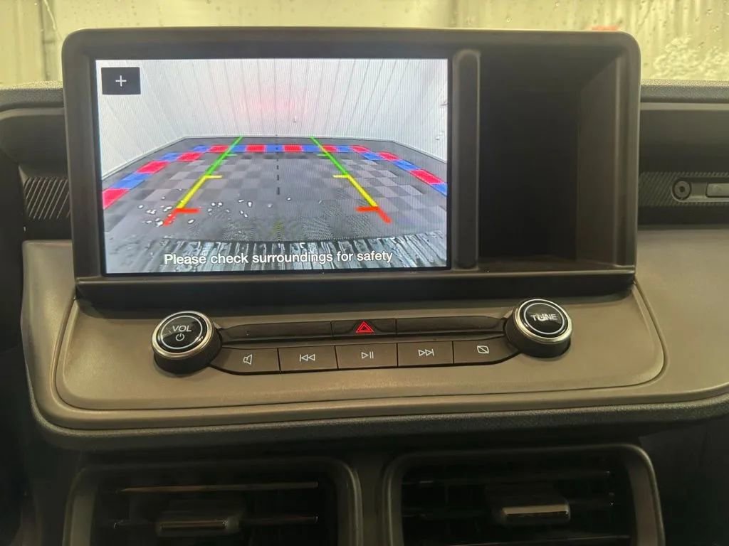 Used 2024 Ford Maverick XL image 11