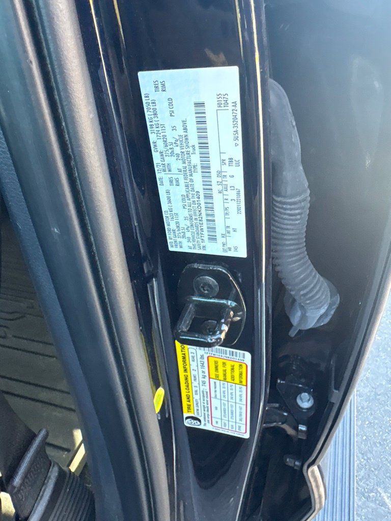 Used 2022 Ford F150 Lariat w/ Equipment Group 502A High AWD/4WD image 7