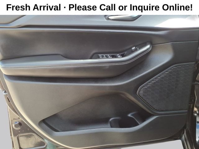 Used 2023 Jeep Grand Cherokee Laredo image 10