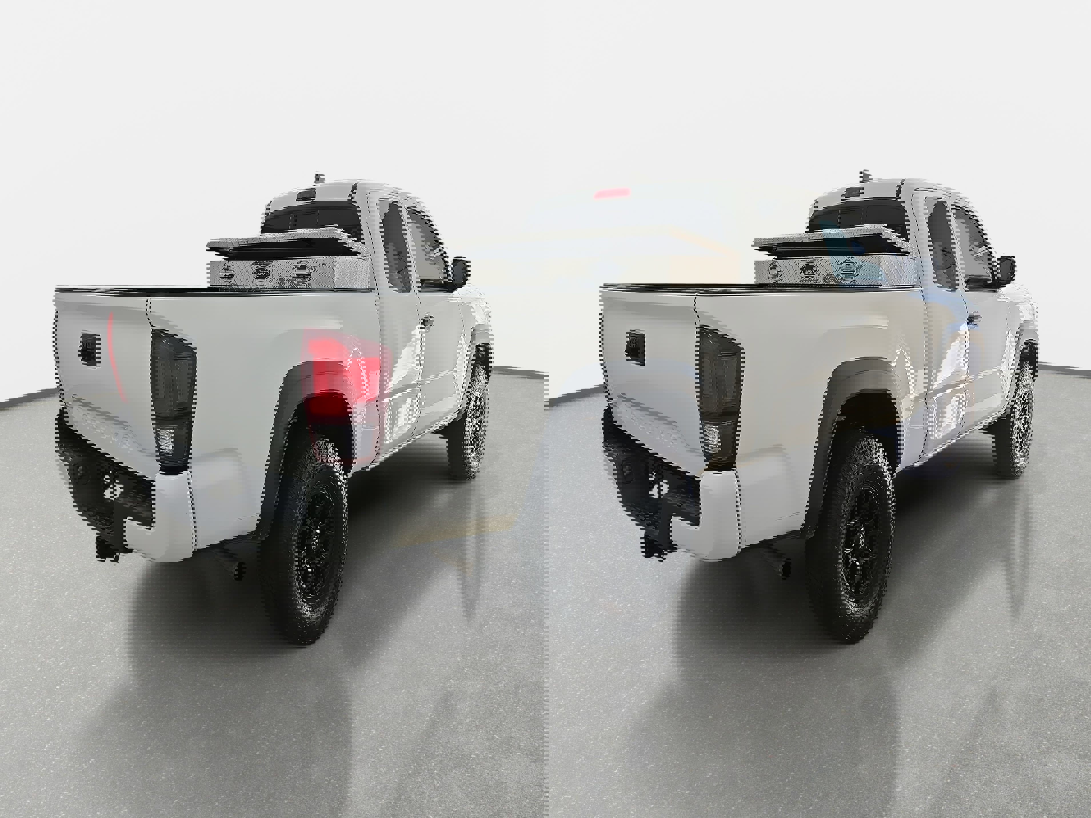 Used 2021 Toyota Tacoma SR image 5