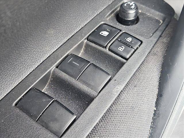 Used 2026 Toyota Corolla LE FWD image 11