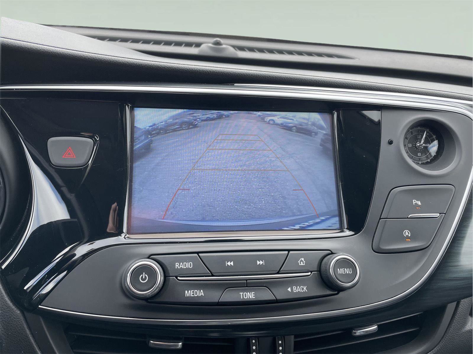 Used 2020 Buick Envision Essence w/ LPO, Interior Luxury Package image 29