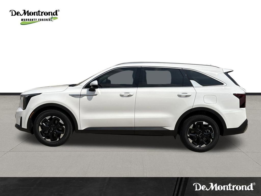 Used 2026 Kia Sorento S w/ S Panoramic Sunroof Package FWD image 8