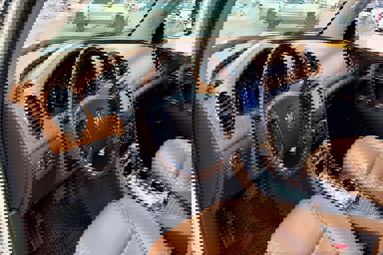 Used 2014 Buick Enclave Premium w/ Trailering Provision Package image 16