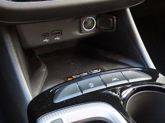 New 2025 Buick Envista Avenir image 17