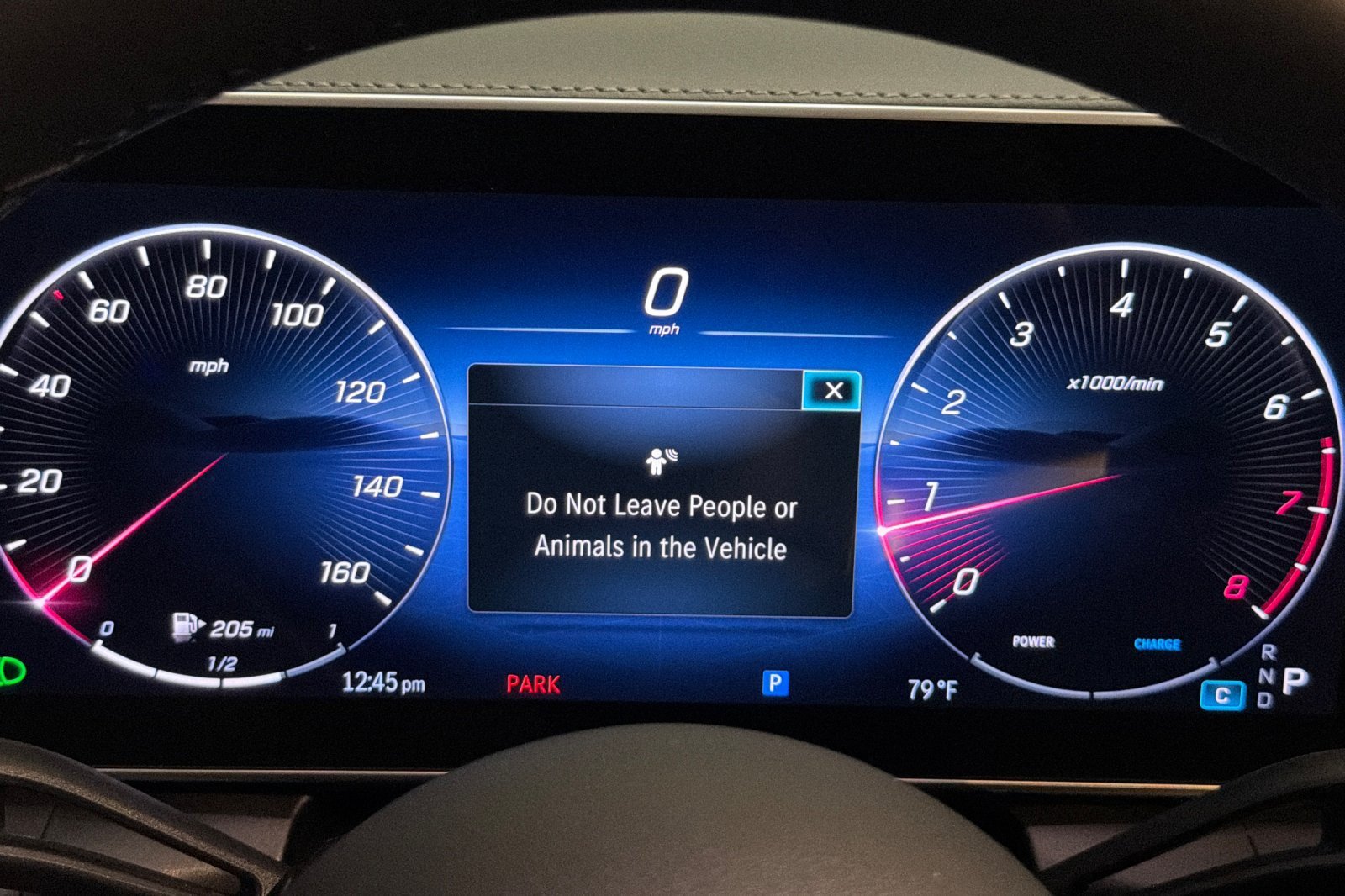 Used 2024 Mercedes-Benz GLC 300 4MATIC image 24