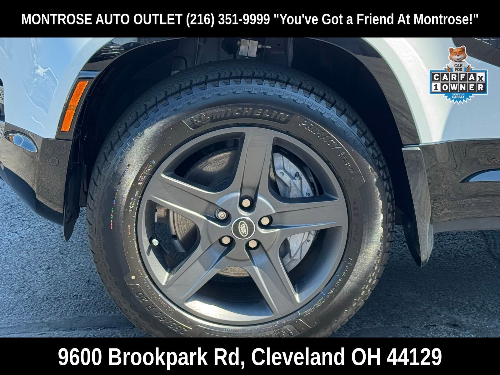 Used 2025 Land Rover Defender 90 X-Dynamic SE image 56