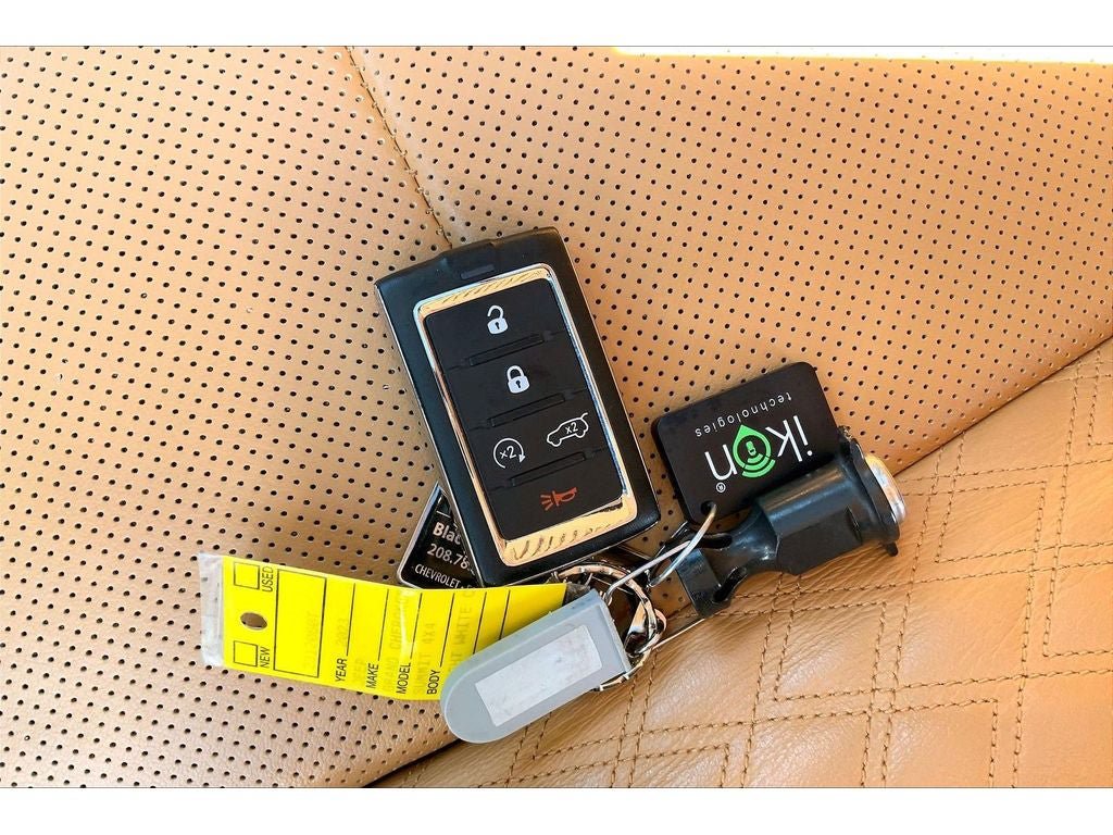 Used 2023 Jeep Grand Cherokee Summit w/ High Altitude Package AWD/4WD image 14