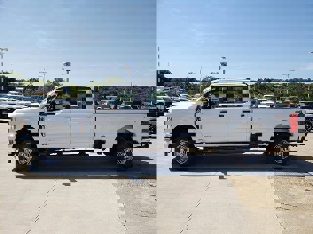 New 2026 Ford F350 XL w/ XL Chrome Package image 5