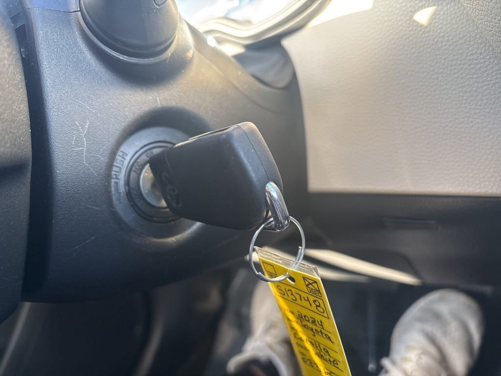 Used 2024 Toyota Corolla LE image 23