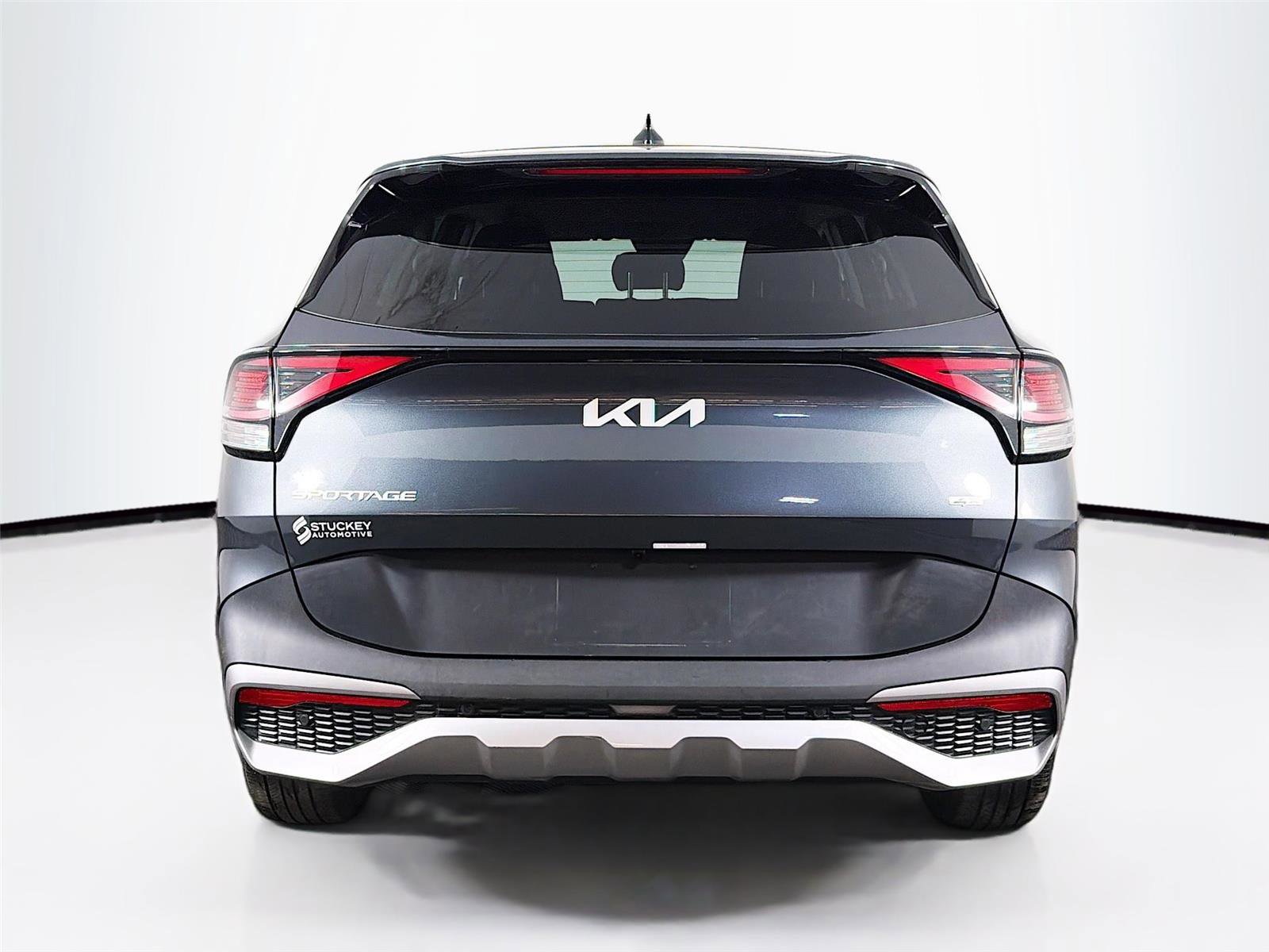 Used 2024 Kia Sportage LX image 6