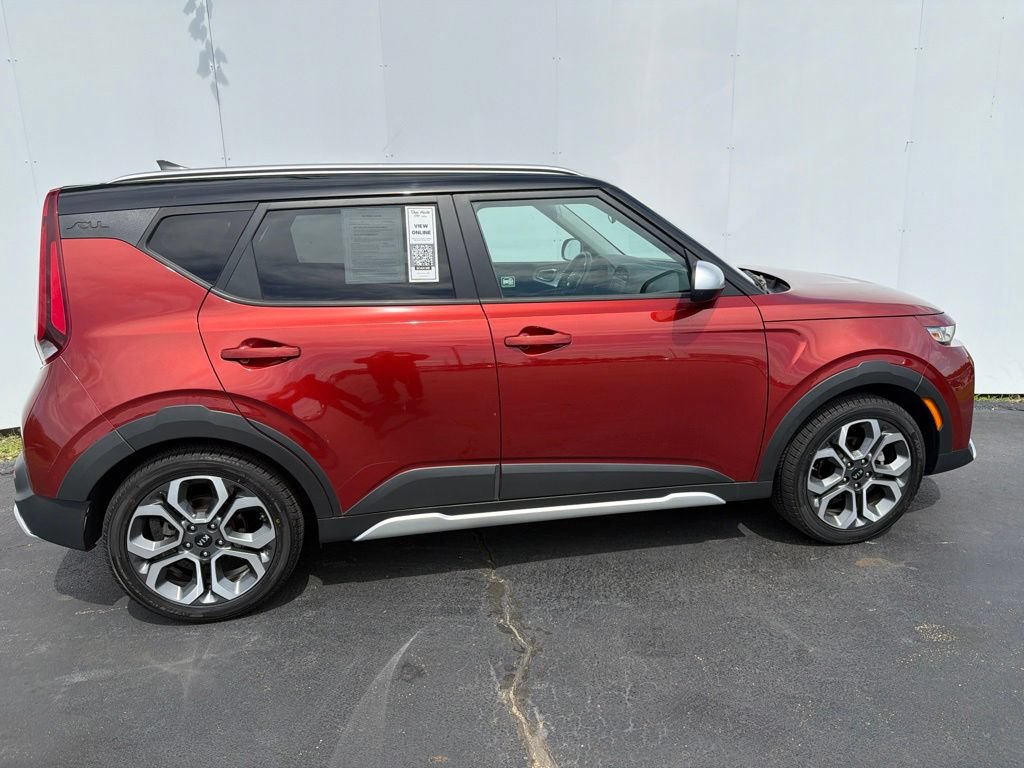 Used 2021 Kia Soul X-Line FWD image 3