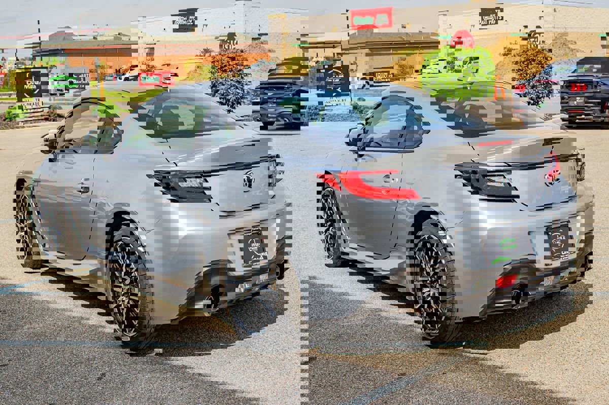 Used 2022 Toyota GR86 w/ ALL Weather Mat Package (TMS) image 7