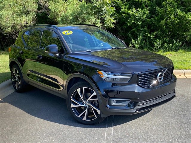 Used 2020 Volvo XC40 T5 R-Design
