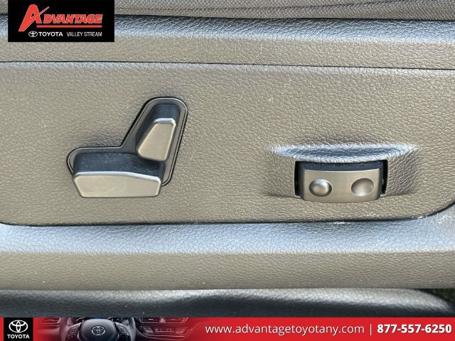 Used 2024 RAM 2500 Big Horn w/ Night Edition AWD/4WD image 22