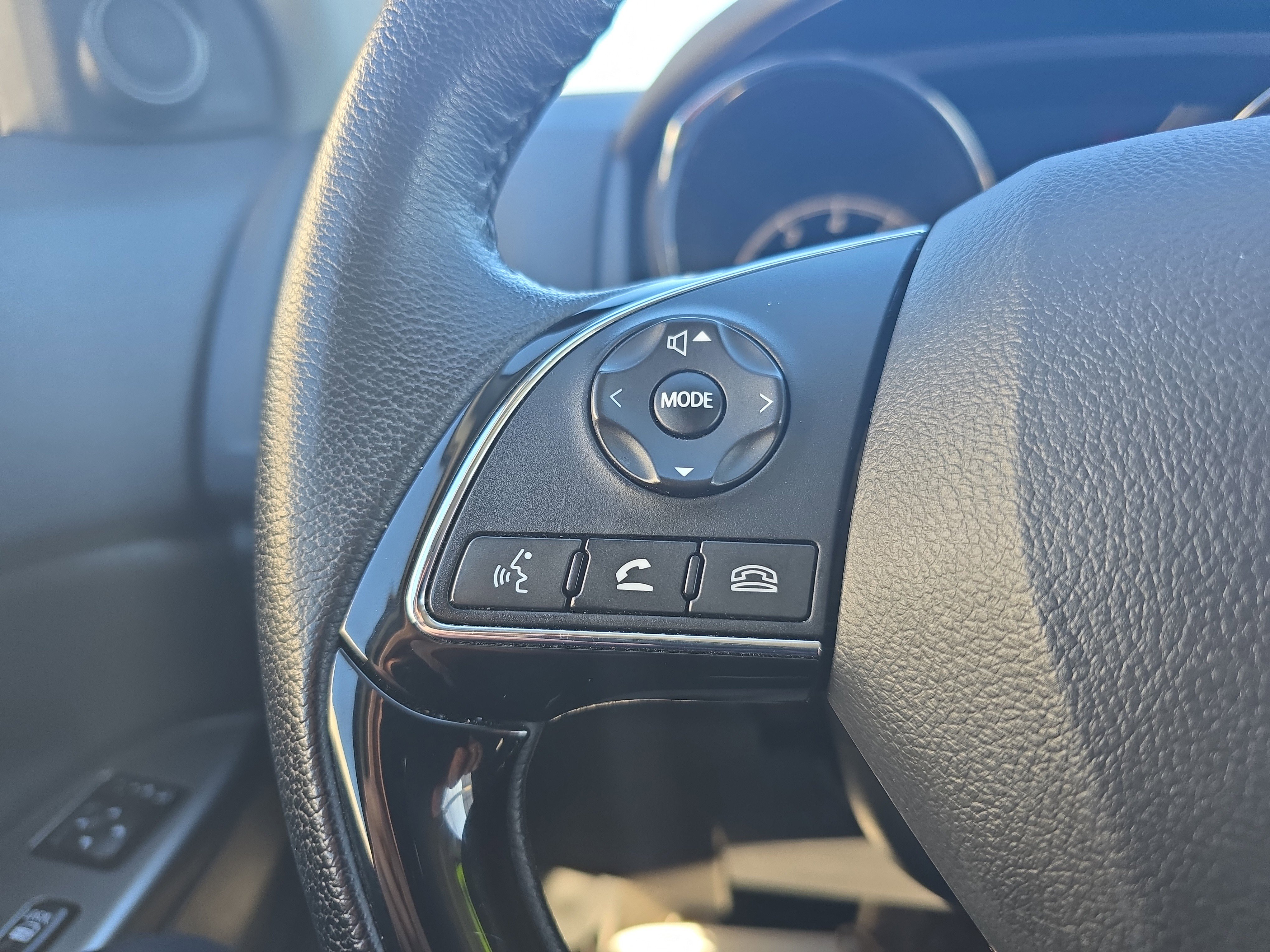 Used 2025 Mitsubishi Outlander Sport SE image 22