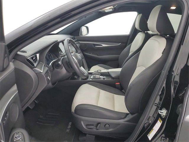 Used 2024 INFINITI QX55 Luxe image 19