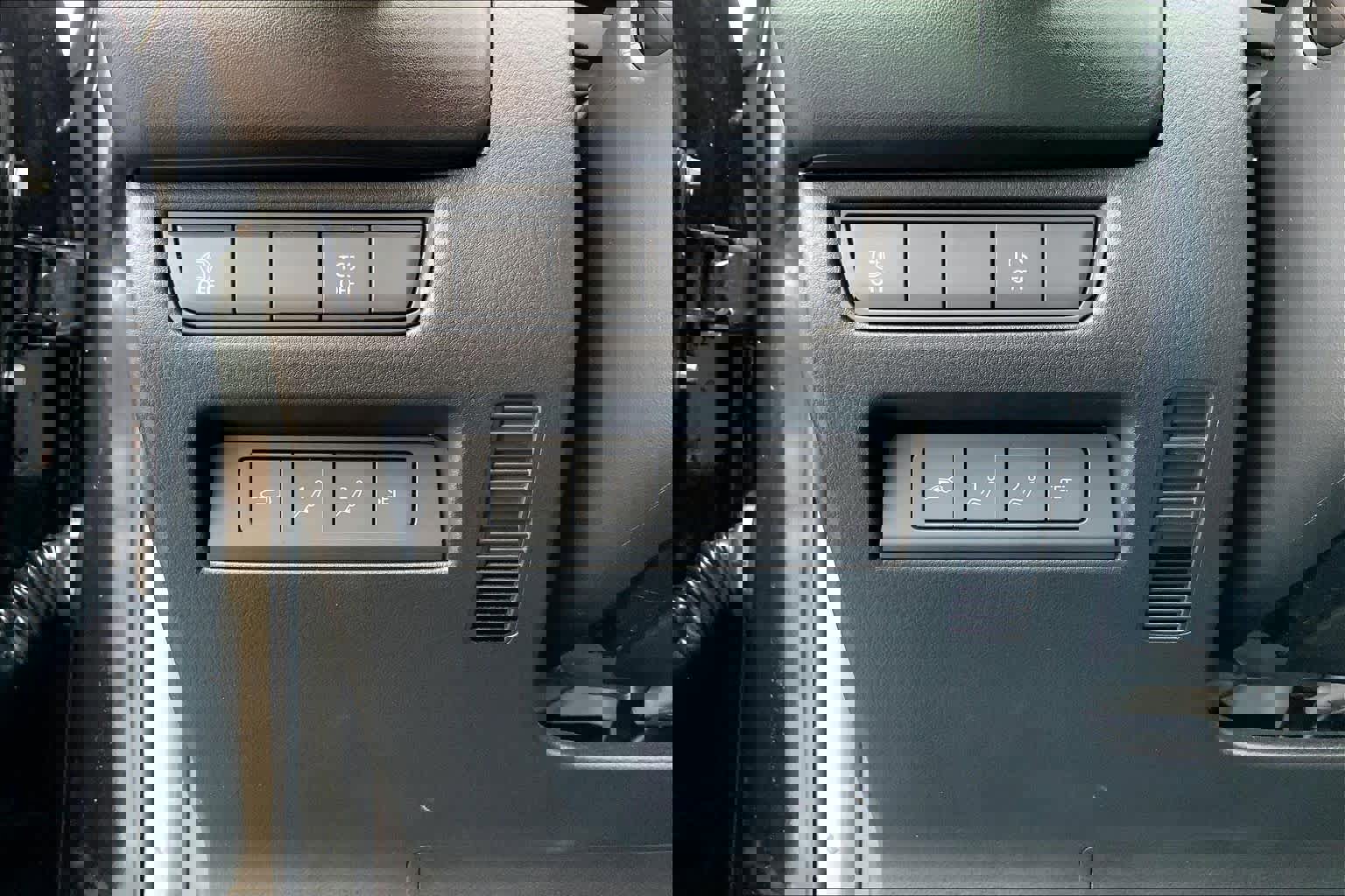 Used 2024 MAZDA CX-50 AWD 2.5 S w/ Premium Plus Pkg image 32