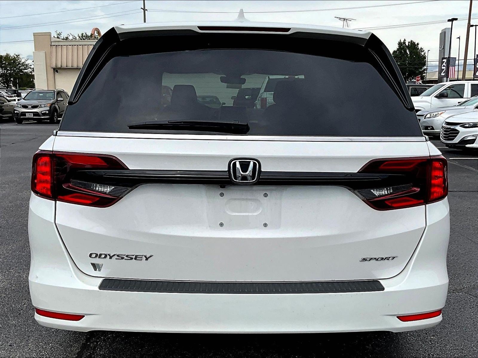 Used 2024 Honda Odyssey Sport image 5