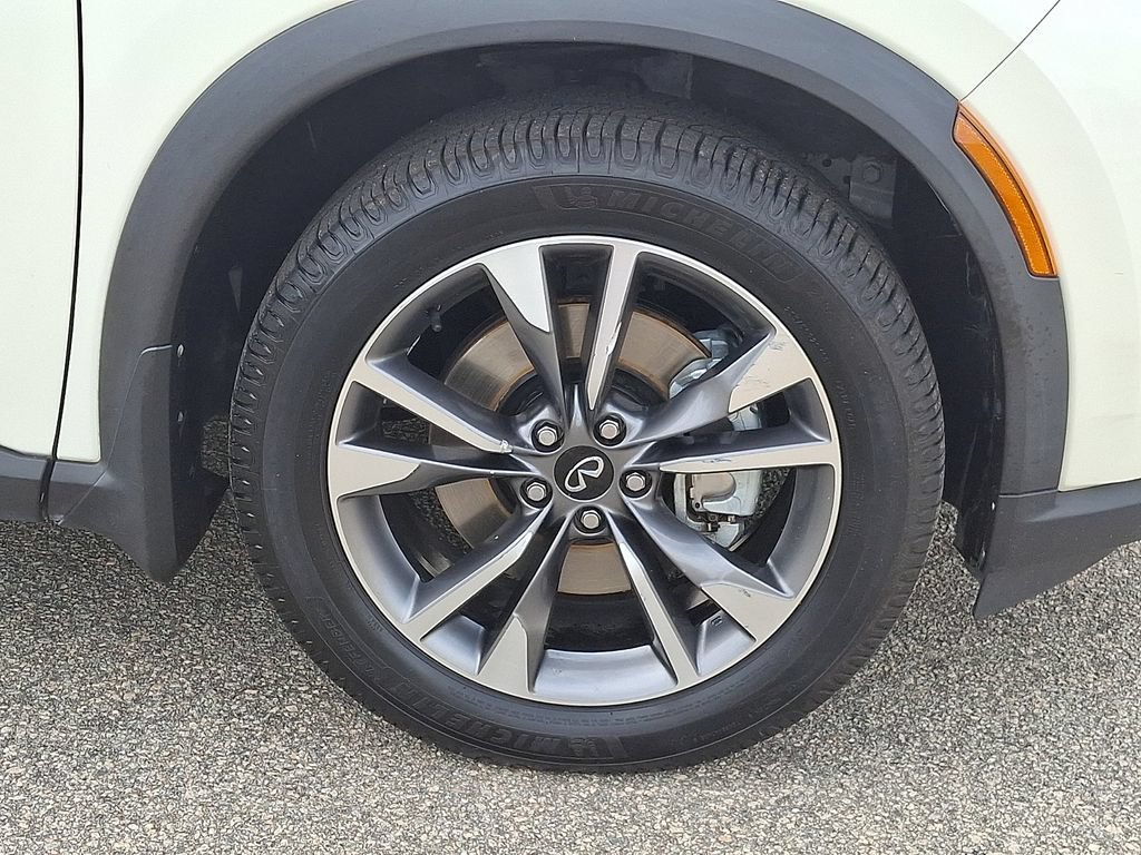 Used 2023 INFINITI QX60 Luxe w/ Vision Package AWD/4WD image 8