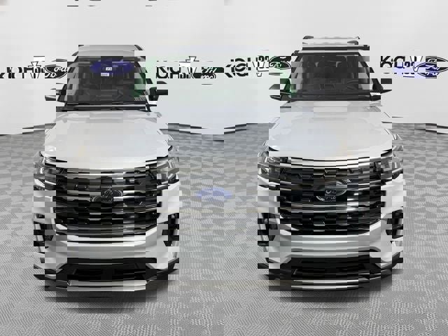 New 2026 Ford Explorer Active AWD/4WD image 2