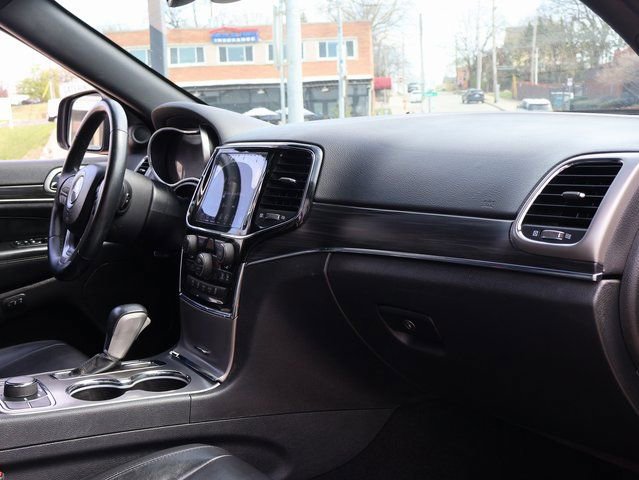 Used 2020 Jeep Grand Cherokee Limited image 9