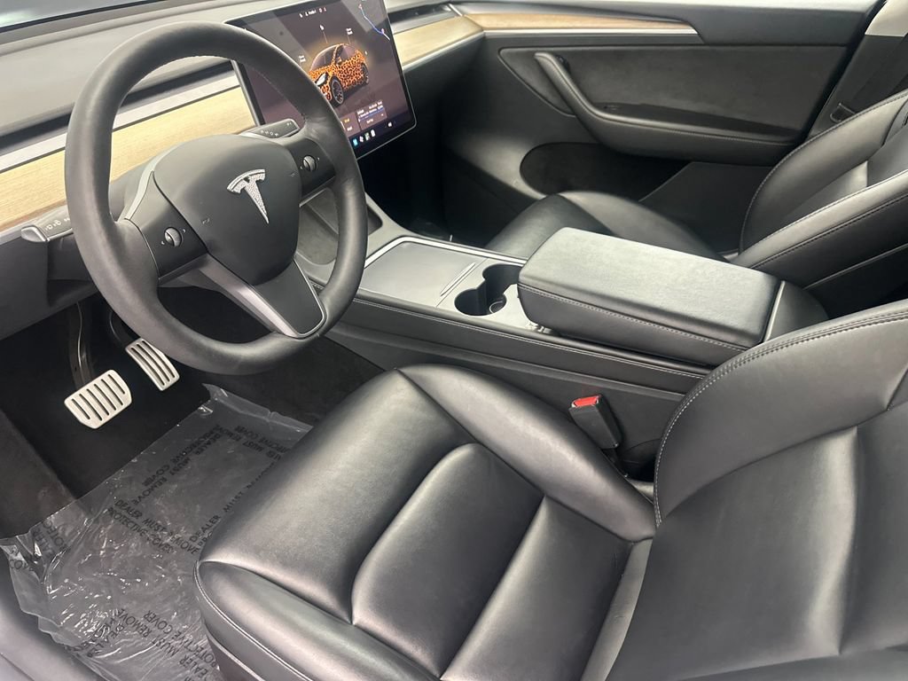Used 2023 Tesla Model Y Performance AWD/4WD image 9