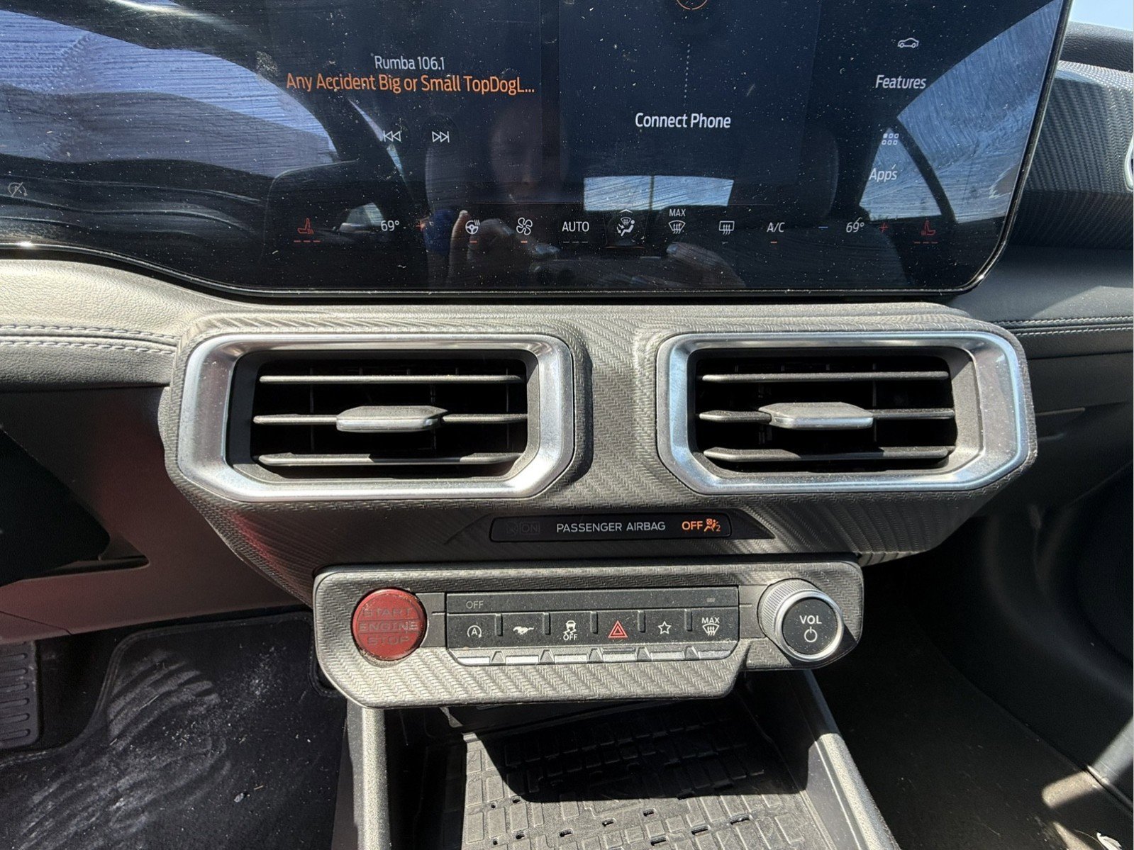 Used 2024 Ford Mustang Premium RWD image 13