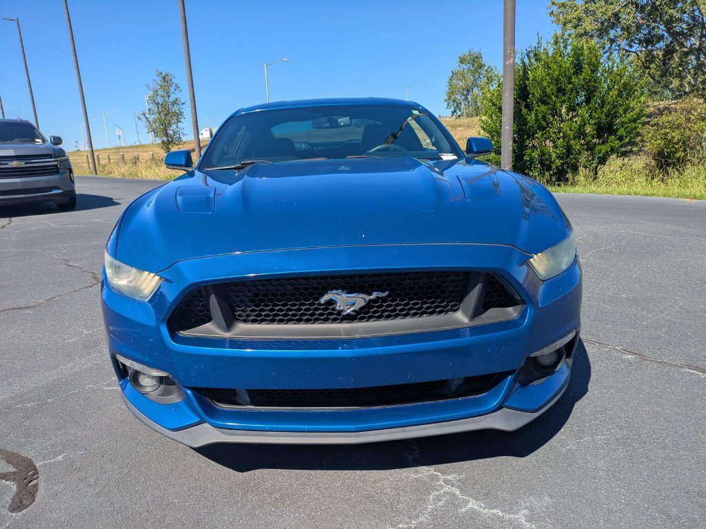 Used 2017 Ford Mustang GT Premium RWD image 9