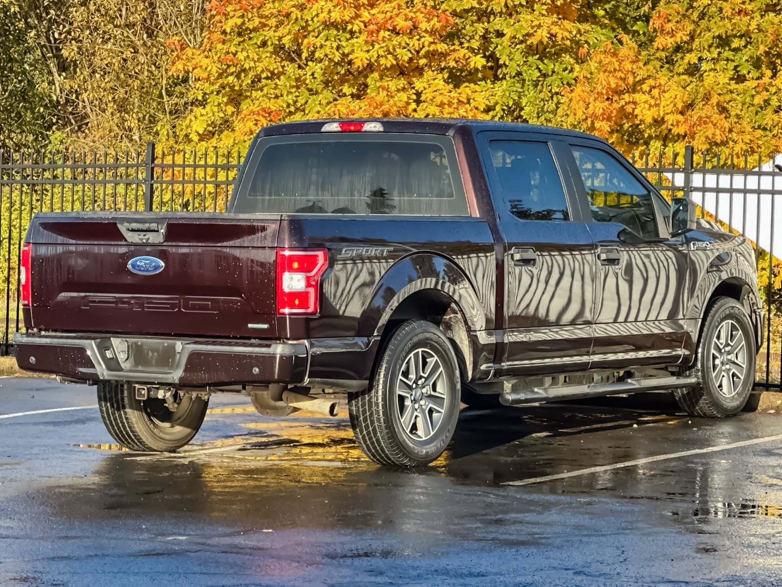 Used 2018 Ford F150 XL w/ Equipment Group 101A Mid RWD image 3