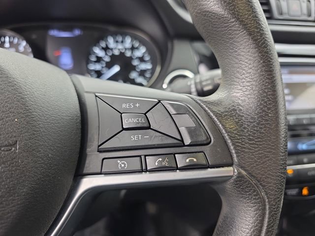 Used 2018 Nissan Rogue Sport SV image 36