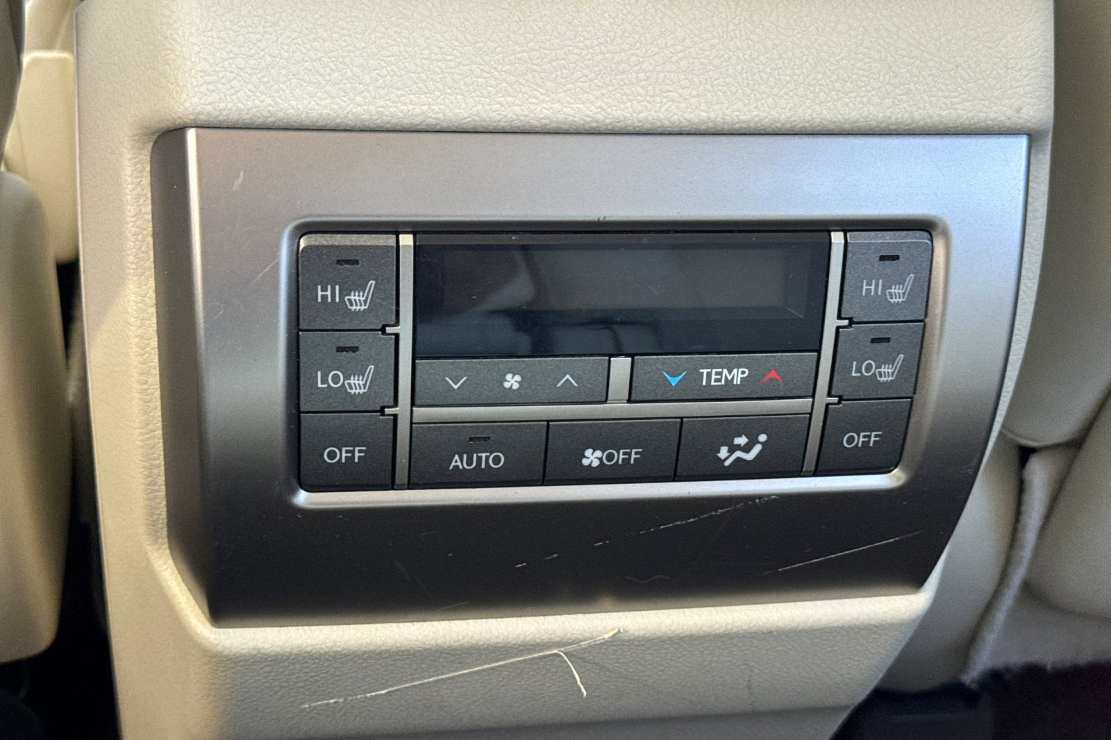 Used 2019 Lexus GX 460 Premium w/ Premium Package AWD/4WD image 16