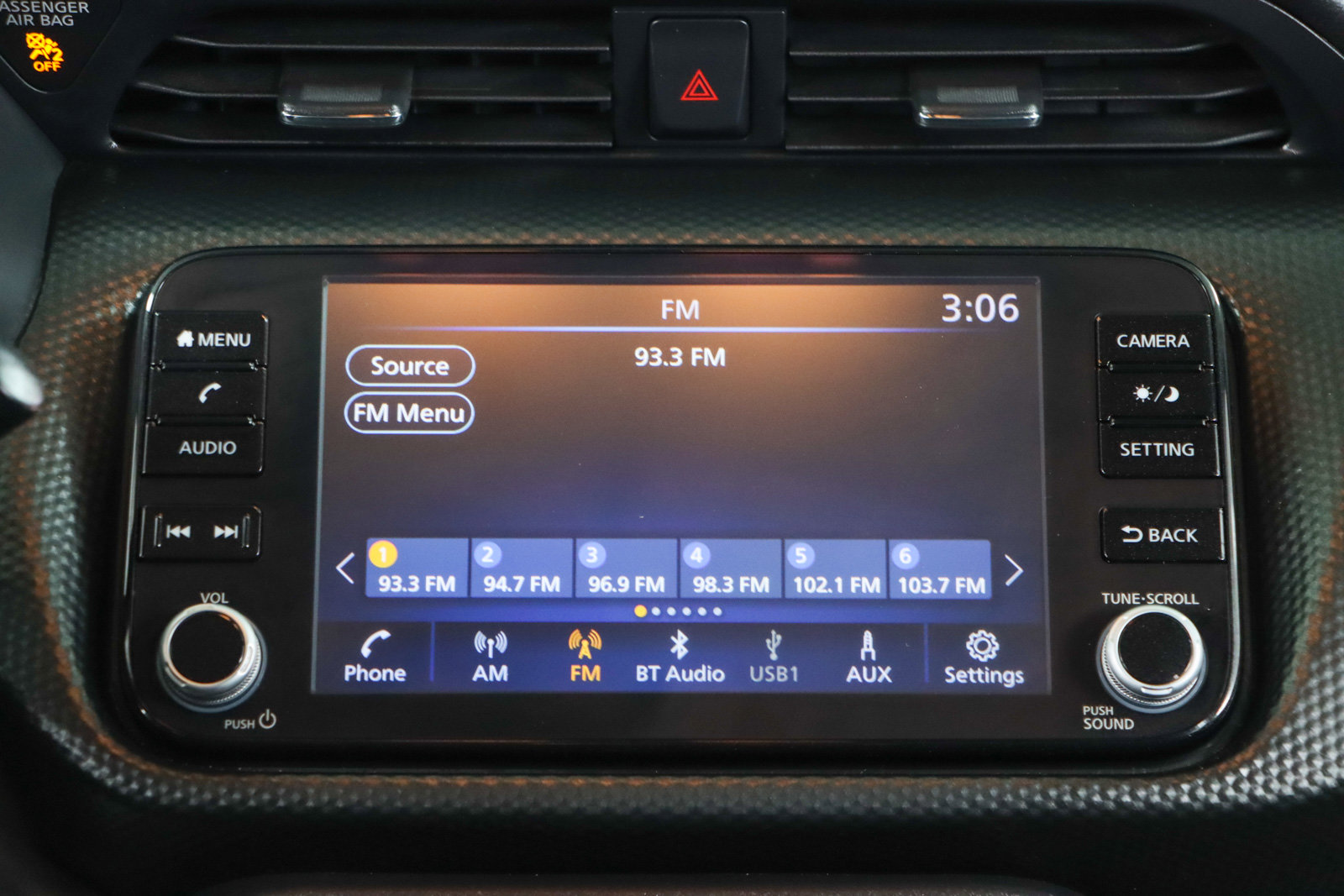 Used 2021 Nissan Kicks SV image 19