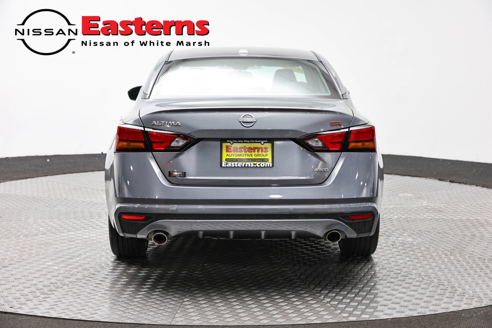 Used 2023 Nissan Altima 2.5 SR AWD/4WD image 6